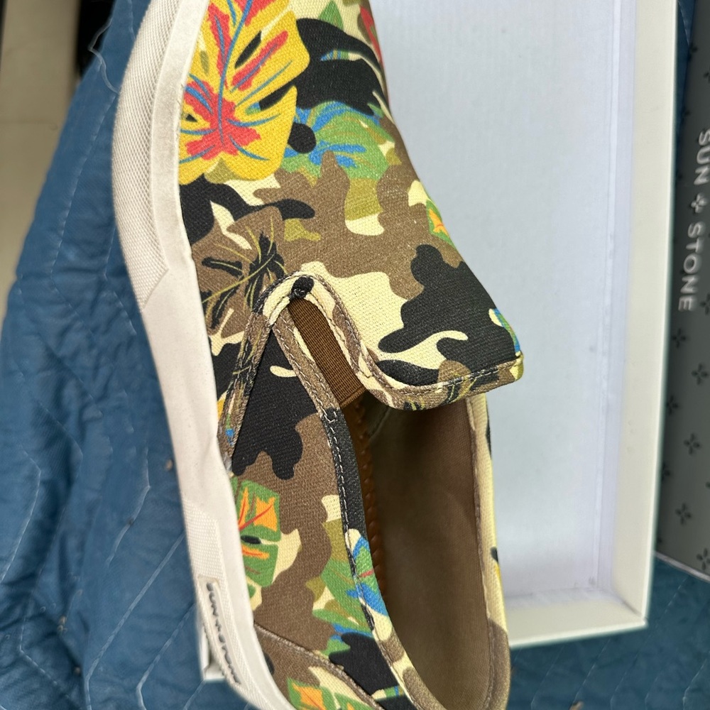 Sun + Stone Men’s Slip On Casual Sneakers Reins Tropical Canvas - Picture 3 of 3